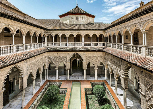 Santa Cruz Quarter, Royal Alcazar, Cathedral, and Giralda of Seville - 60,00€